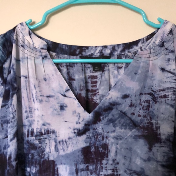 Top - Picture 3 of 5